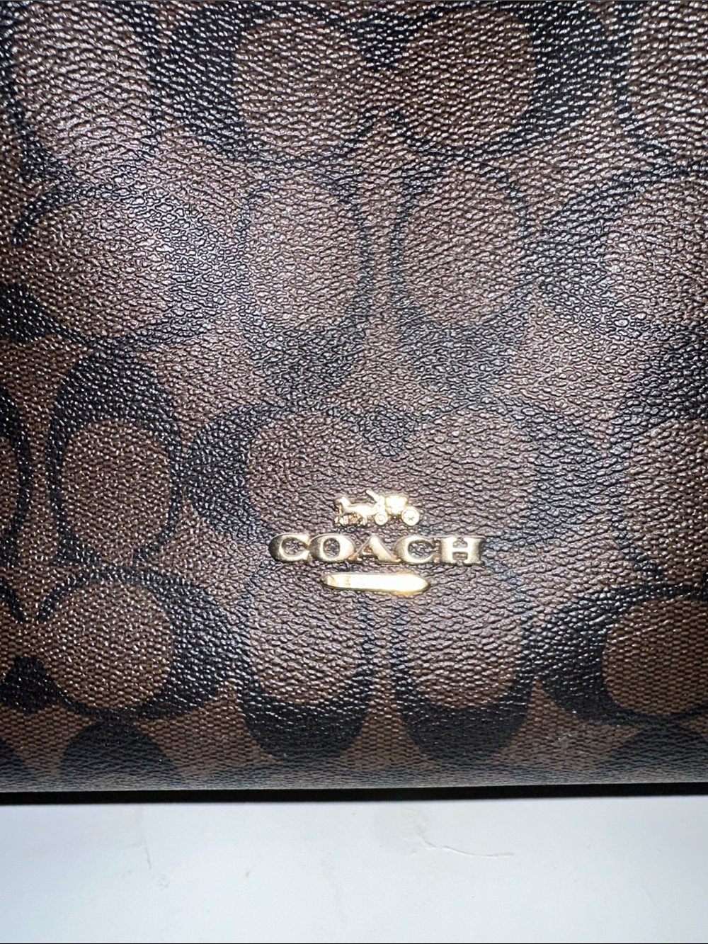 Coach Hanna Shoulder Bag In Signature Canvas - Picture 10 of 10